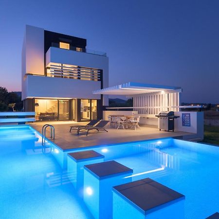 Albatross Beach Front Villas 겐나디 외부 사진