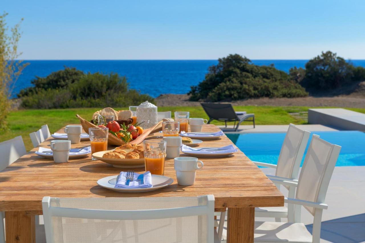 Albatross Beach Front Villas 겐나디 외부 사진