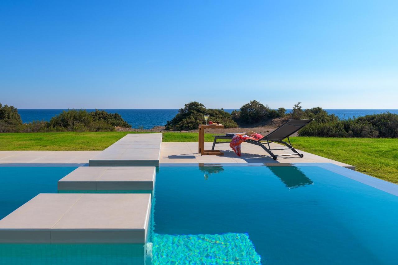 Albatross Beach Front Villas 겐나디 외부 사진